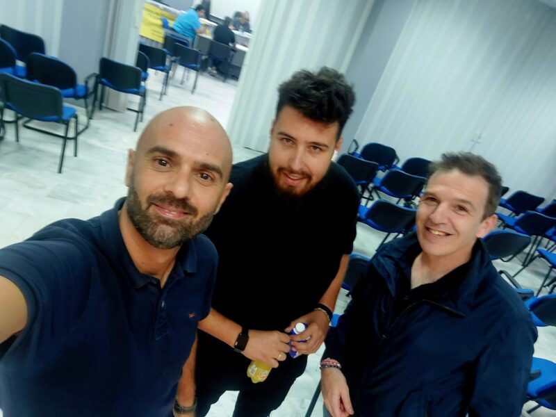 Οι στιγμές αγωνίας στο δημαρχείο, το κόλπο Λυκούδη και το “σχίσμα” στον Πειραιά