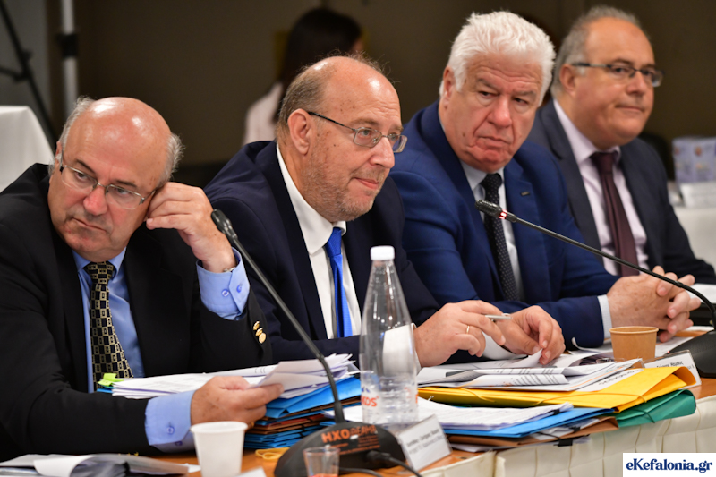 Συνεδριάζει την Τετάρτη το Περιφερειακό Συμβούλιο διά περιφοράς