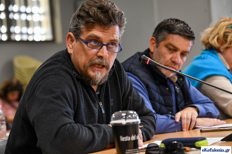 Διοικητικές σκιές και απίστευτες σπατάλες στο Επιμελητήριο: Ο Παπαναστασάτος σηκώνει θύελλα κατά Σπαθή [ηχητικό]
