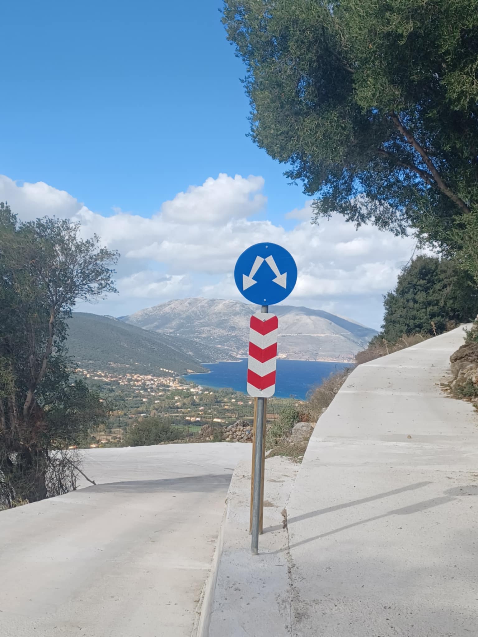 Ευχαριστήριο της Κοινότητας Γριζάτων