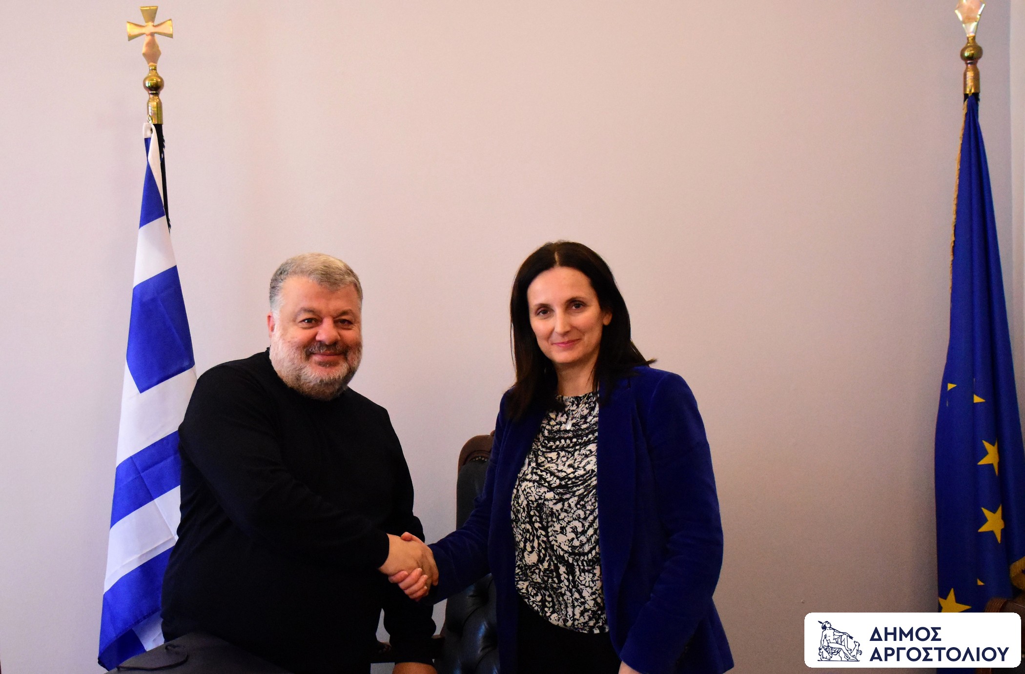 Η Πρέσβης της Σλοβενίας στο Δημαρχείο Αργοστολίου