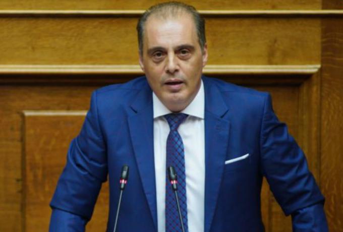 Ο Βελόπουλος βάζει δύσκολα στη Μενδώνη
