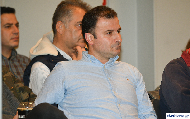 “Παρωδία” στο Δημοτικό Συμβούλιο Αργοστολίου: Σφοδρή κριτική από τον Τάσο Καλογηράτο -Δηλώσεις στο Ekefalonia [βίντεο]