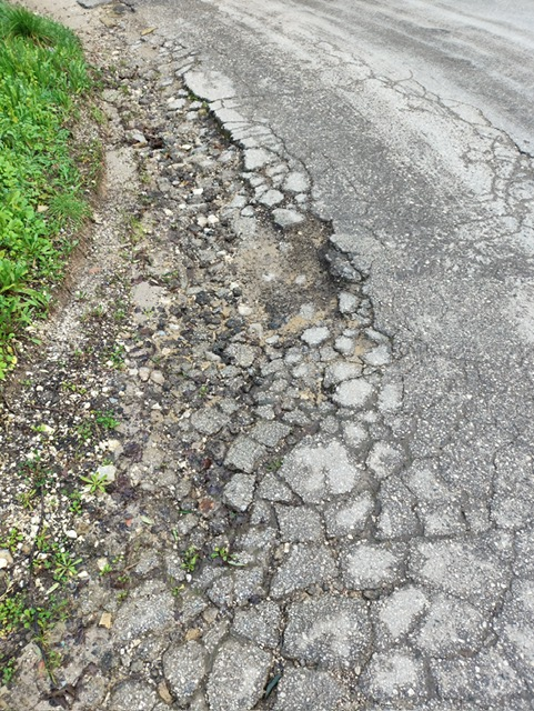 ΑΝΑΣΑ: Πληγή το επαρχιακό οδικό δίκτυο της Δημοτικής Ενότητας Παρελίων αρμοδιότητας ΠΙΝ [εικόνες]