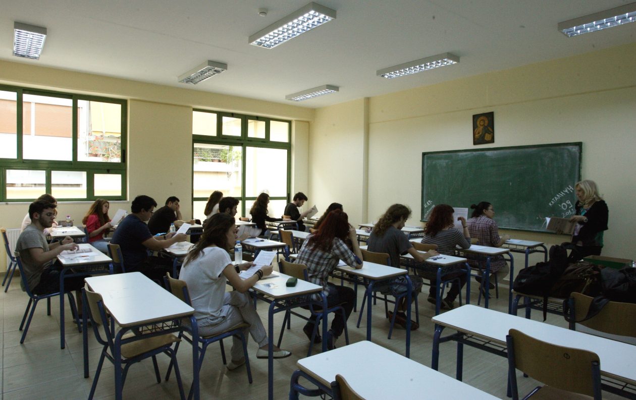 Σχολεία: Ξεκινούν στις 8 Ιανουαρίου παρά το εθνικό πένθος