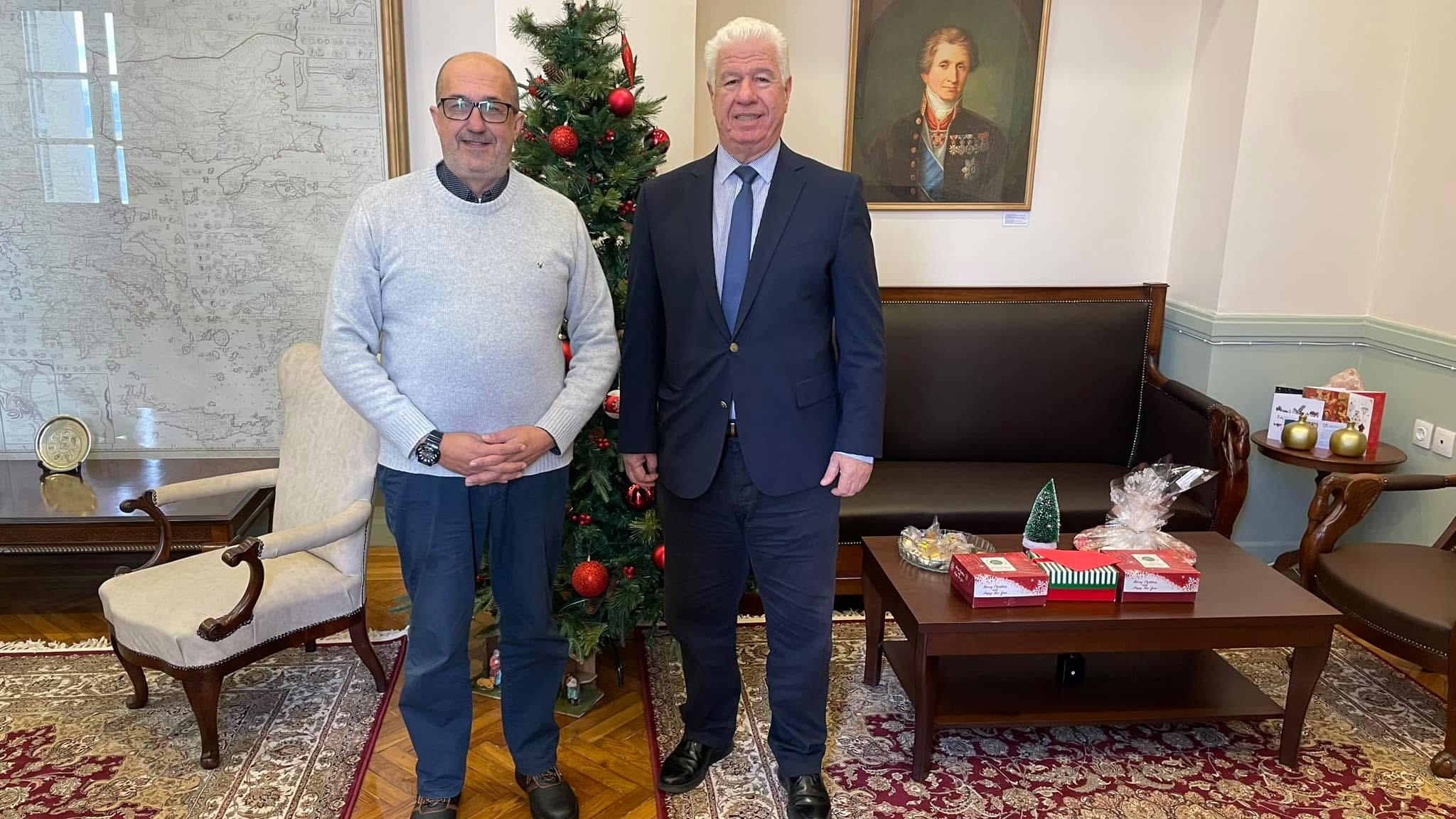 Στο επίκεντρο η Εκπαίδευση: Συνάντηση της ΔΔΕ Κεφαλονιάς και Ιθάκης με τον Γιάννη Τρεπεκλή