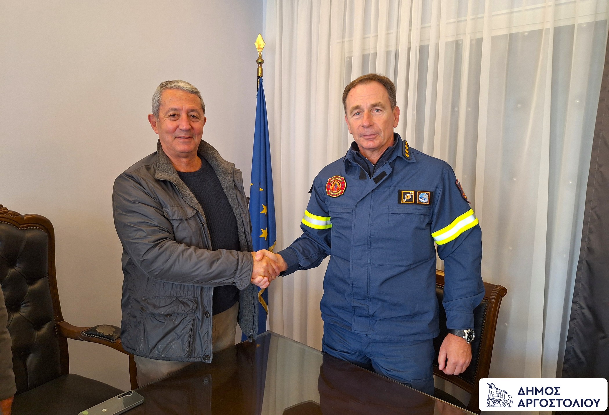 Συνάντηση με τον απερχόμενο Διοικητή της Πυροσβεστικής