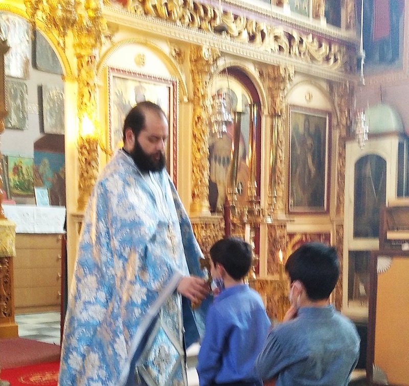 Θεία Λειτουργία και κοπή Βασιλόπιτας στην Ενορία Βλαχάτων