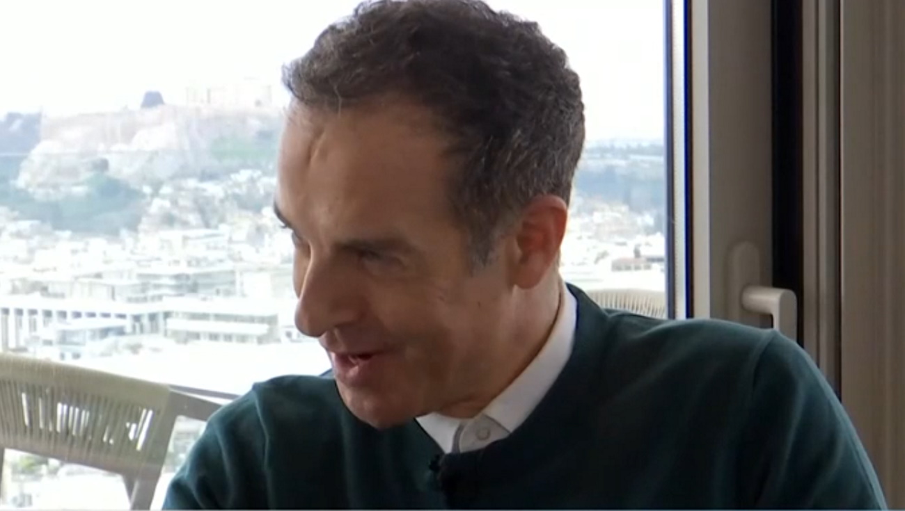 Άρης Καβατζίκης: «Μου στέλνουν υβριστικά μηνύματα, «είσαι επαγγελματίας κουτσομπόλης» μου έγραψε ένας»