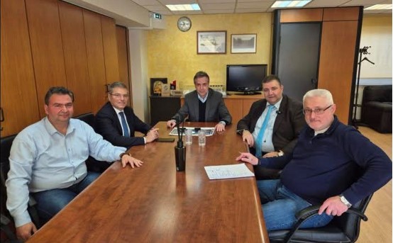 ΕΠΙΣΚΕΥΗ ΜΗΧΑΝΟΥΡΓΕΙΟΥ ΕΠΑΛ ΛΗΞΟΥΡΙΟΥ ΠΟΙΟΣ ΚΟΡΟΙΔΕΥΕΙ ΠΟΙΟΝ