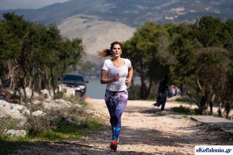 Κεφαλονιά: Πάνω από 80 δρομείς στον αγώνα “4Verticals 4U” της Kefalonia Trail Events στον λόφο του Αγ