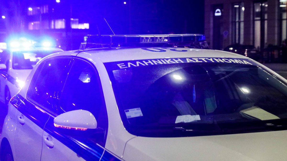 Κορωπί: Χειροπέδες σε 3 μέλη συμμορίας που έκλεβε οχήματα – Τι κατασχέθηκε
