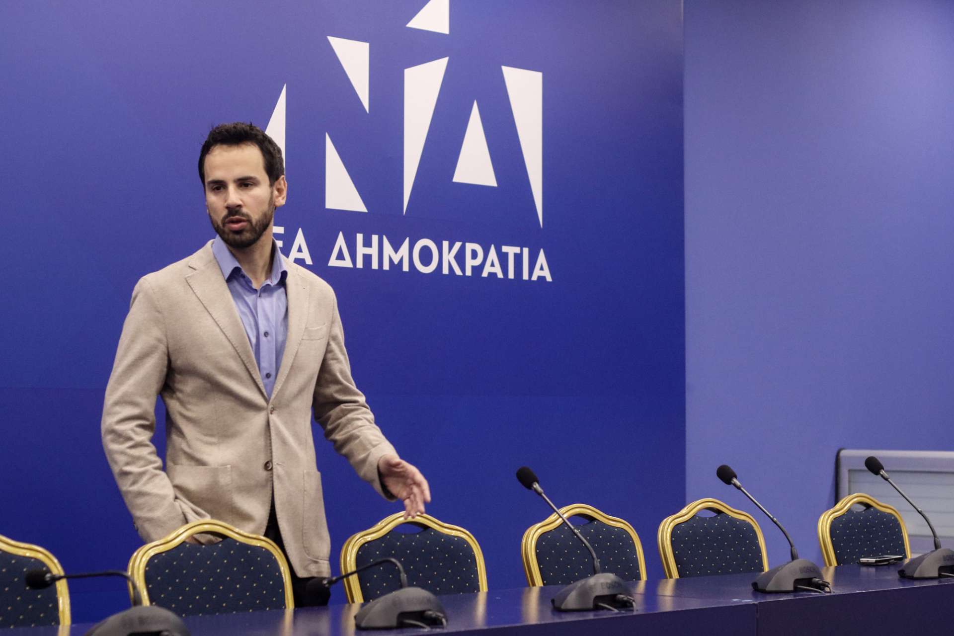 N. Ρωμανός: Ρεσιτάλ χυδαιότητας και πολιτικής ένδειας από τον Ν