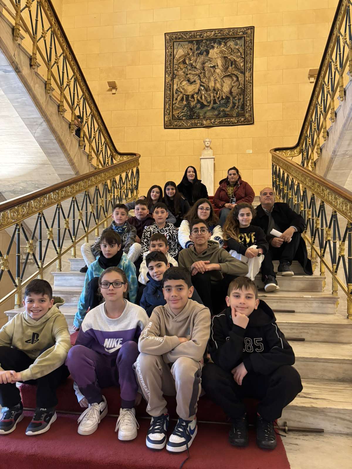 Παναγής Καππάτος: Υποδοχή στη Βουλή των Ελλήνων του Δημοτικού Σχολείου Κεραμειών [εικόνες]