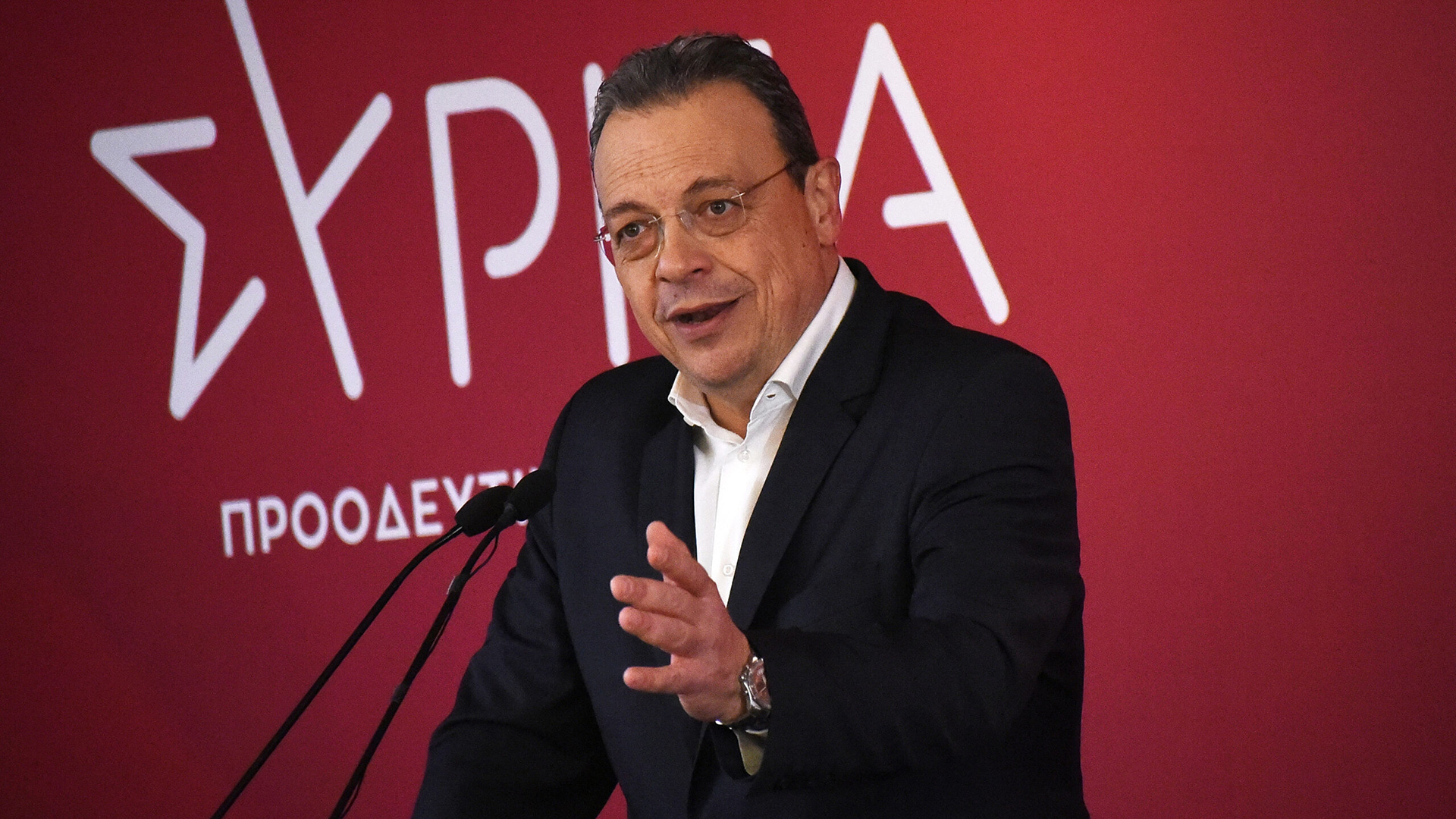 Σωκράτης Φάμελλος: Πρόταση δυσπιστίας για να πέσει η κυβέρνηση Μητσοτάκη