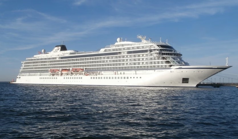 Στελέχη κρουαζιέρας: «Bγάλτε τη Σαντορίνη από το κάδρο τουλάχιστον μέχρι τον Ιούνιο»