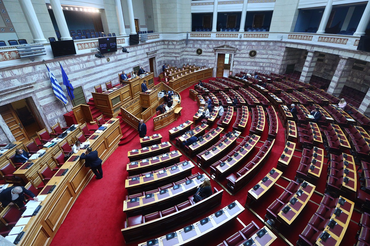 Βουλή: Εγκρίθηκε με ευρύτερη πλειοψηφία το ν/σ ενίσχυσης του ερασιτεχνικού και επαγγελματικού αθλητισμού