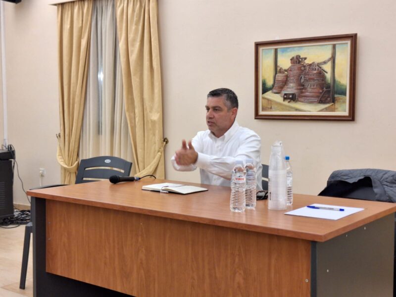 Επίσκεψη Γιάννη Λυκούδη στη Σκάλα: «Η περιοχή ασφυκτιά από την έλλειψη υποδομών» [εικόνες +βίντεο]