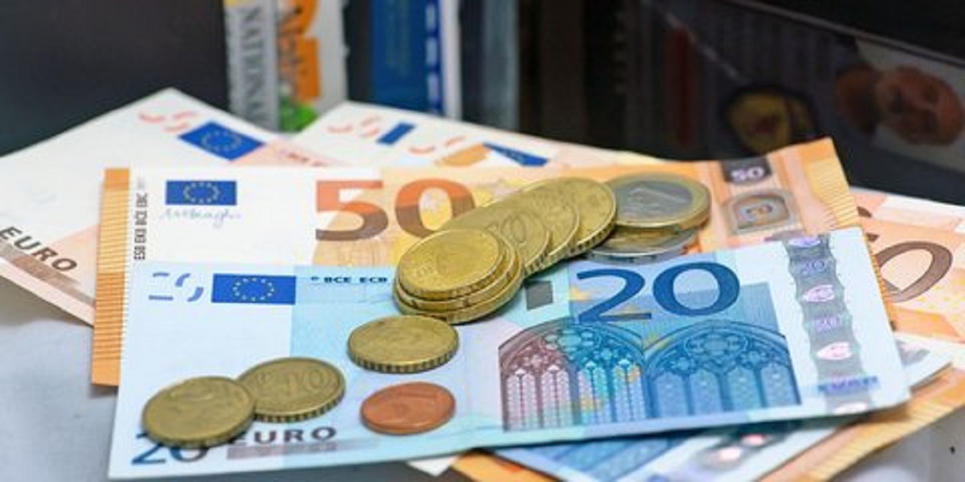 Nέα αύξηση στον κατώτατο μισθό – Από 1/4 αλλάζουν οι αποδοχές για 576