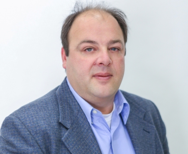 Νίκος Ανουσάκης: «Έρχονται εξελίξεις στο τοπικό πολιτικό σκηνικό που θα αλλάξουν τα δεδομένα και θα ανατρέψουν το “γκρίζο” και “σκοτεινό” ολιγαρχικό καθεστώς του Μιχαλάτου»