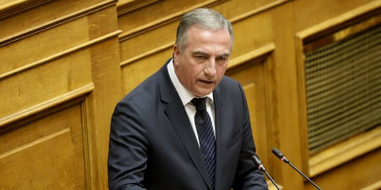 Ο Στ. Καλαφάτη υφυπουργός Ανάπτυξης στην θέση του Αρ. Δοξιάδη