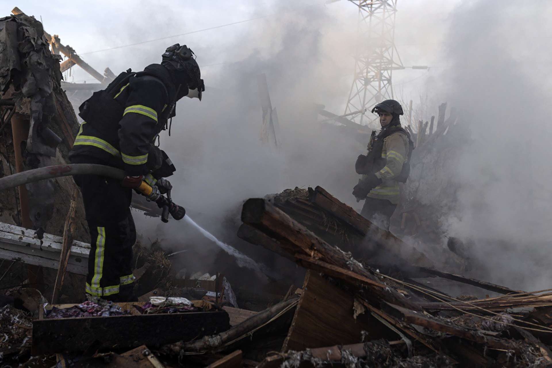Ουκρανία: Τέσσερις νεκροί σε πλήγματα της Ρωσίας στην Ντομπροπίλια