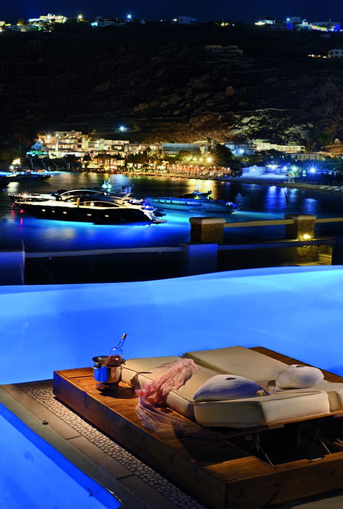 Petinos’ Resorts Of Mykonos: Μια Κληρονομιά Φιλοξενίας