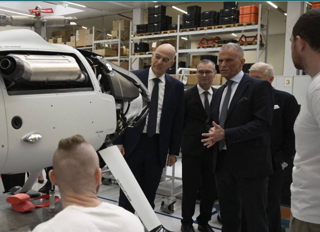 Τα μη επανδρωμένα συστήματα UAS που θα έχουν ως εξοπλισμό οι φρεγάτες Belharra επιθεώρησε ο Ν