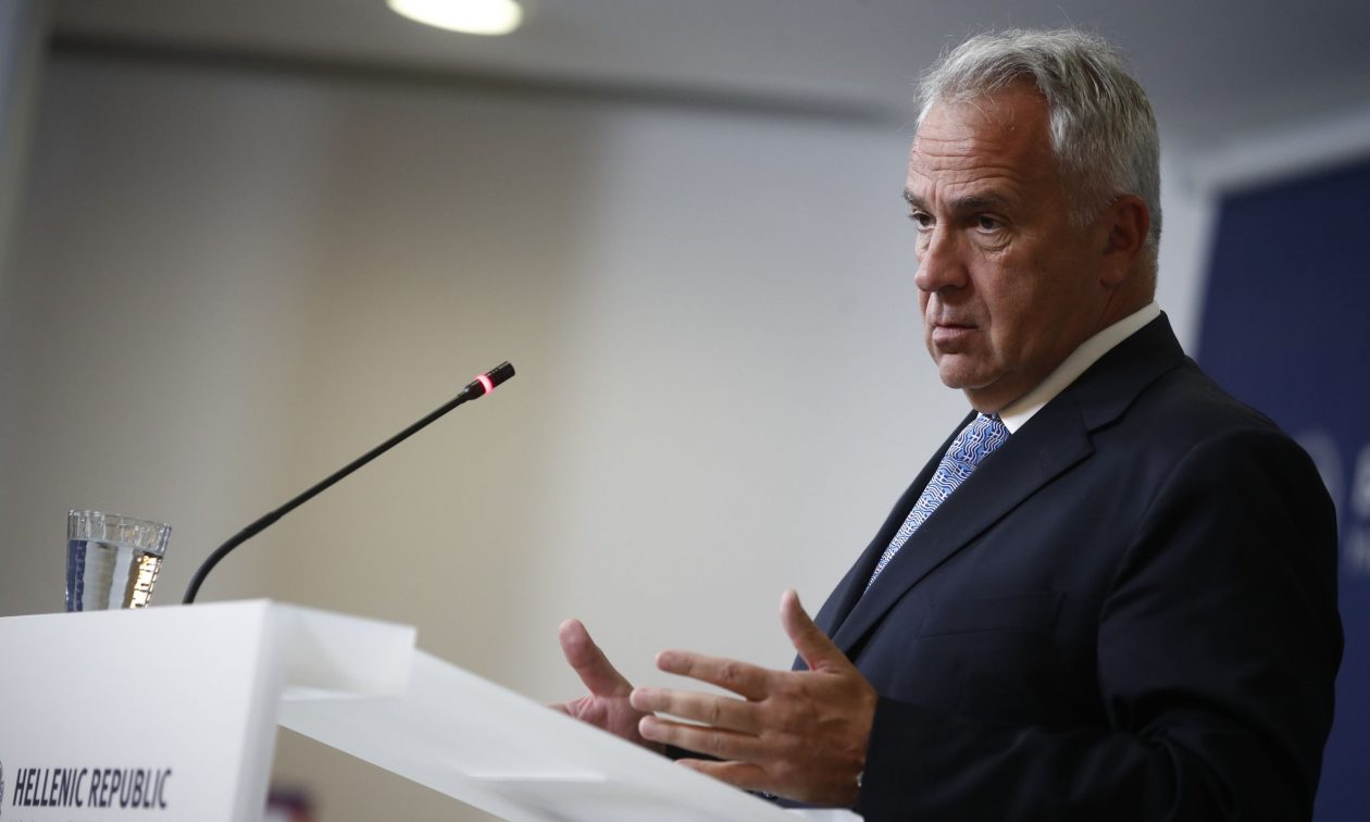 Βορίδης: «Πρέπει να οργανώσουμε τις επιστροφές των παράνομων μεταναστών στις χώρες τους»