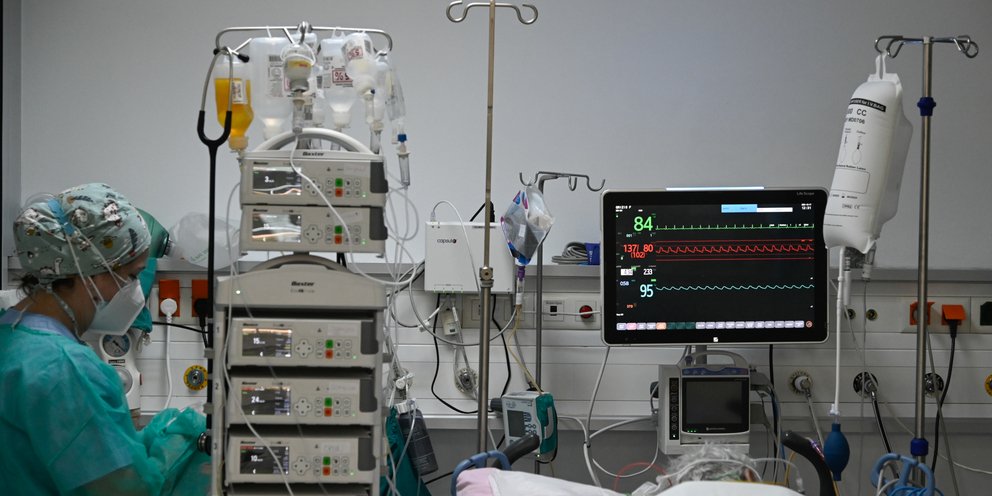 Μάχη για τη ζωή δίνει στη ΜΕΘ του Νοσοκομείου Χανίων 19χρονος, θύμα τροχαίου