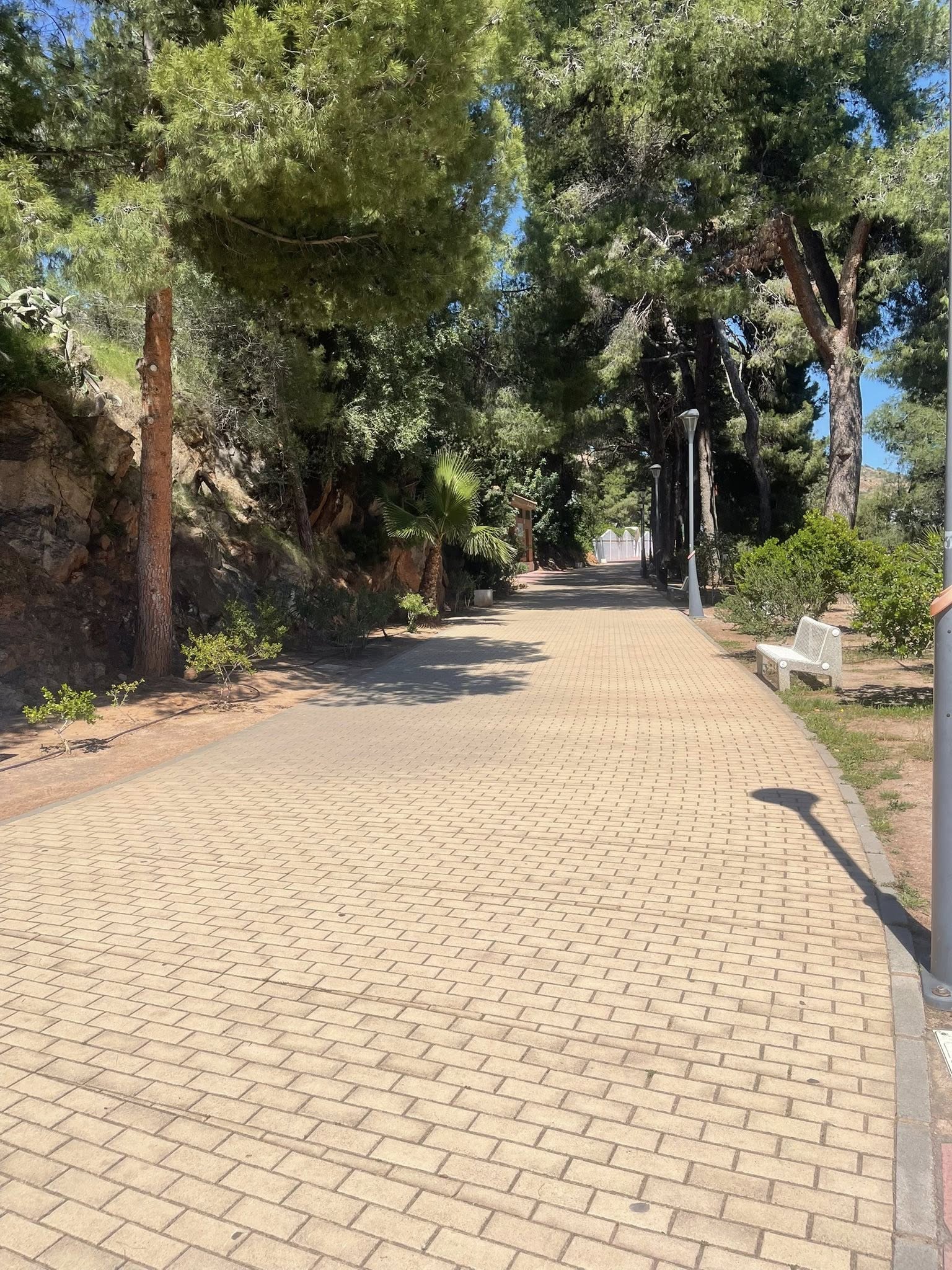 Μια βόλτα μέσα σε ένα σπήλαιο στο Castellon στην Ισπανία … και ένα σοβαρό μήνυμα !!!!