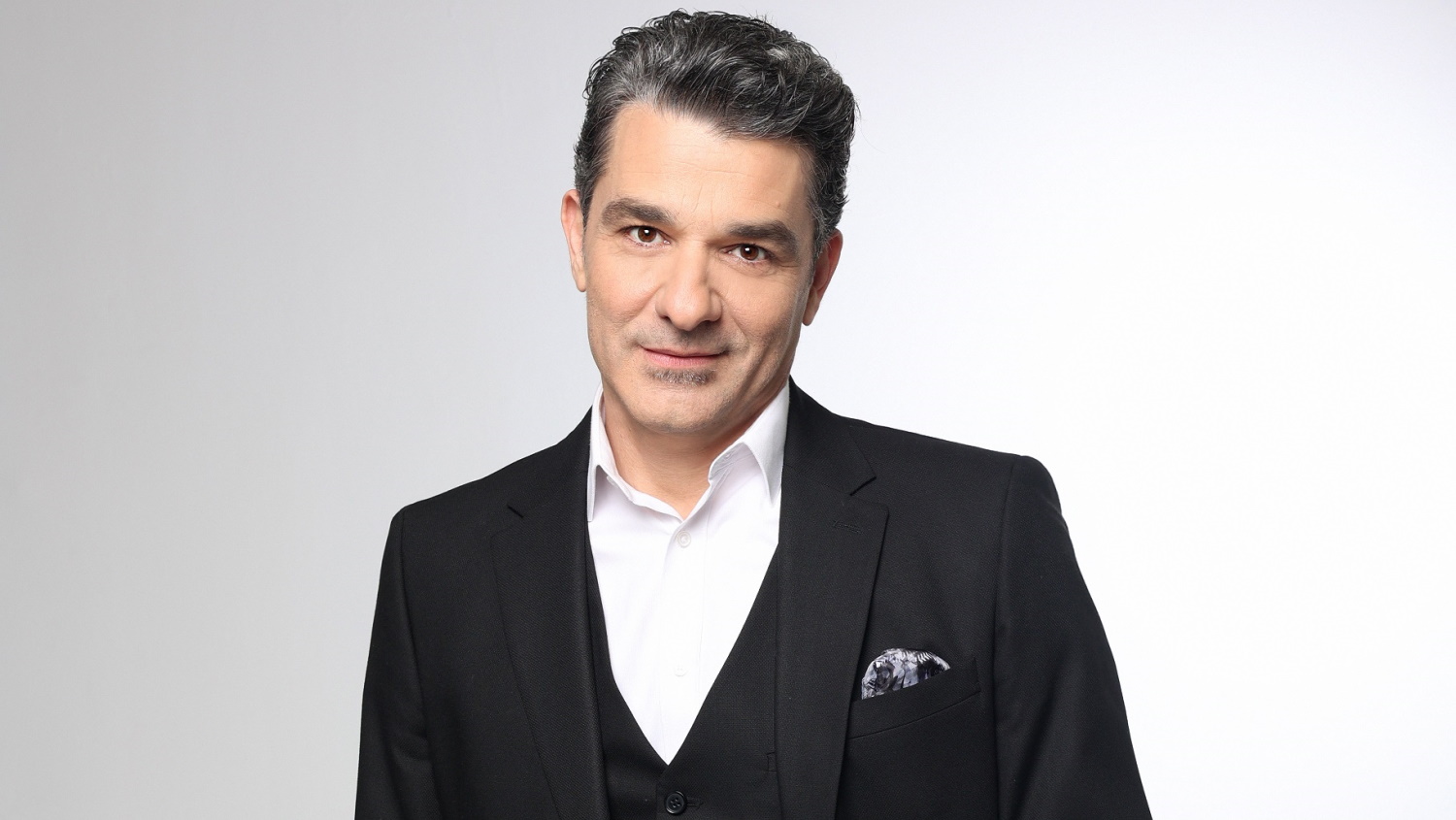 Πέτρος Λαγούτης: «Με ιντριγκάρει το Big Brother, θέλω να είμαι ο εαυτός μου στην παρουσίαση»