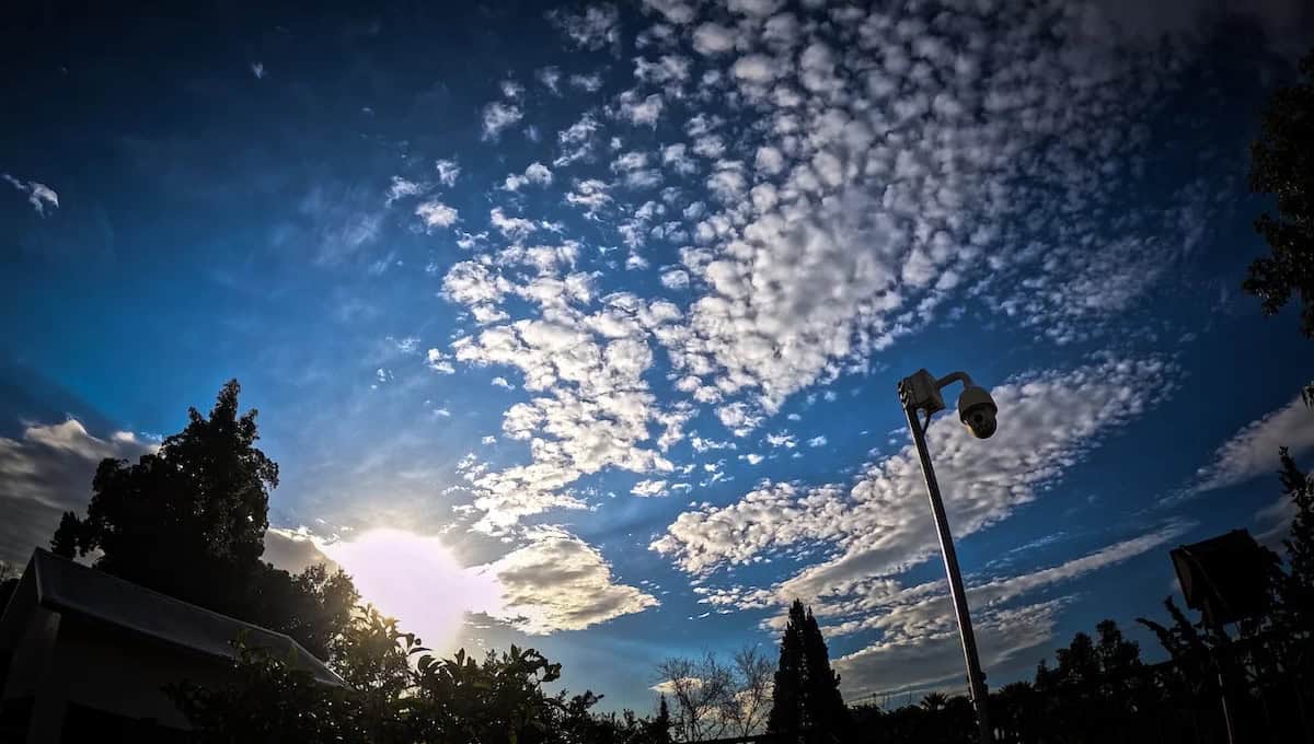 Αίθριος γενικά ο καιρός σήμερα – Νεφώσεις και βροχές και καταιγίδες μετά το μεσημέρι