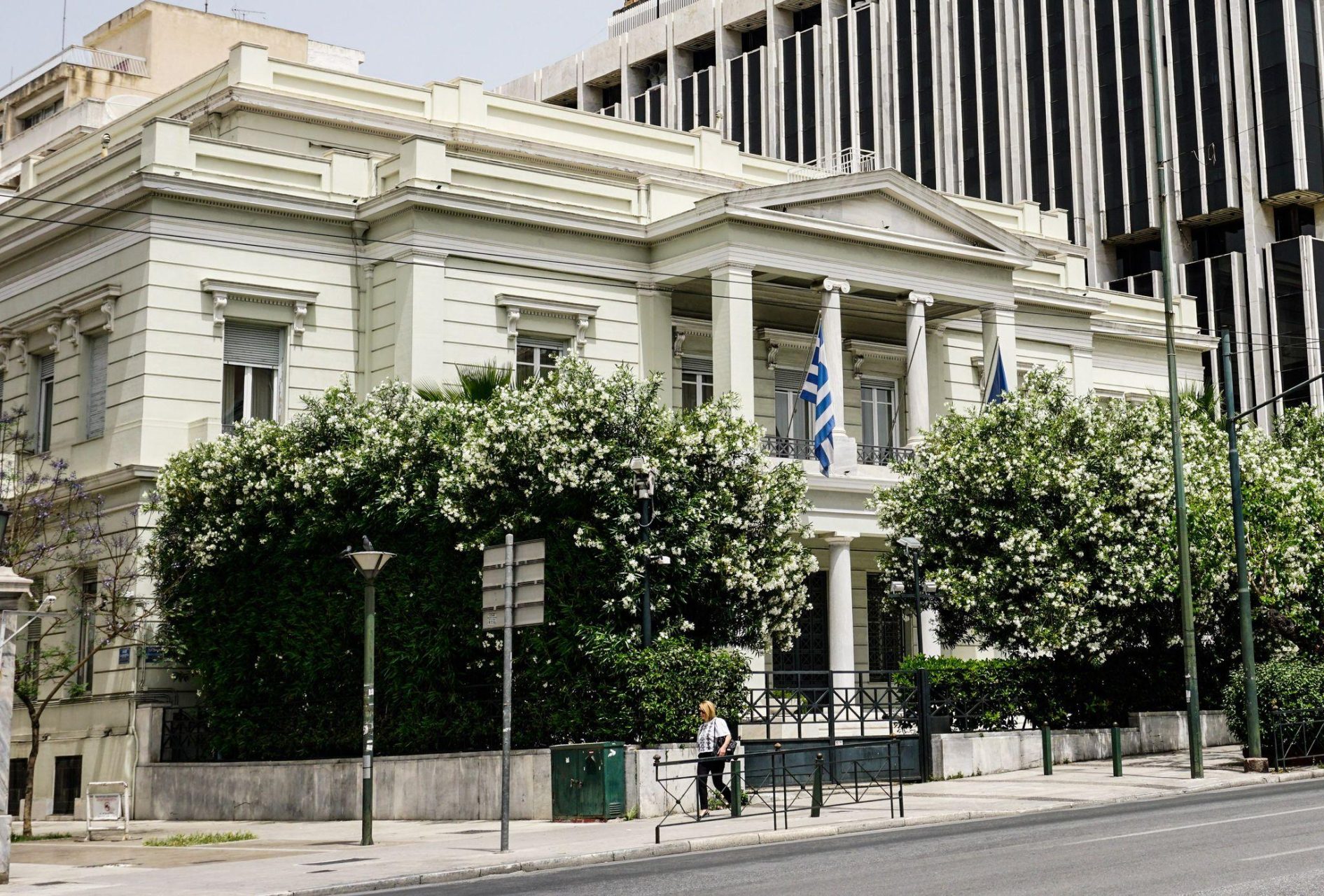 Ελληνικές διπλωματικές πηγές: Ταχθήκαμε από την πρώτη στιγμή υπέρ της ροής ανθρωπιστικής βοήθειας στη Γάζα