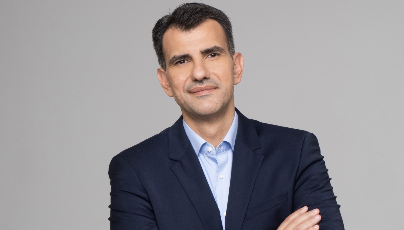 Γιώργος Σιαδήμας: «Έκανα κανονικά την εκπομπή και μετά από τέσσερις ώρες πήγα στην εκκλησία για να παντρευτώ»