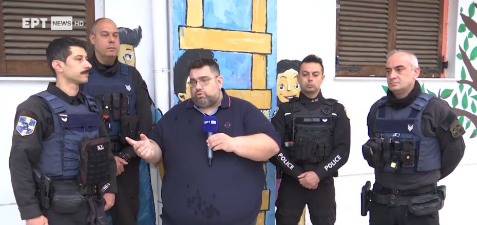 Η ομάδα ΔΙΑΣ που βρήκε το μωρό στον κάδο σκουπιδιών: Ανάμικτα συναισθήματα χαράς και λύπης, γιατί ήταν καλά αλλά δεν είχαμε ξαναδεί κάτι τέτοιο