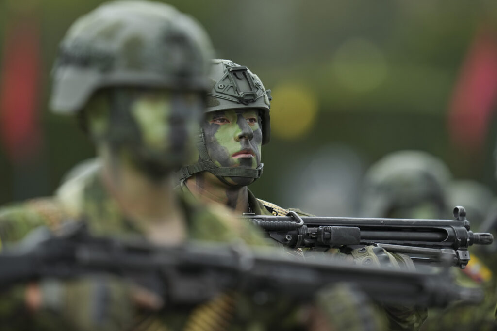 Ισημερινός: Τουλάχιστον 11 στρατιώτες νεκροί σε ανταλλαγή πυρών με αντάρτες των FARC