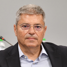 Κύριε βουλευτή, χαίρε! Παραιτήθηκε γιατρός στο Νοσοκομείο γιατί δεν τον έκαναν μόνιμο που ήθελε!