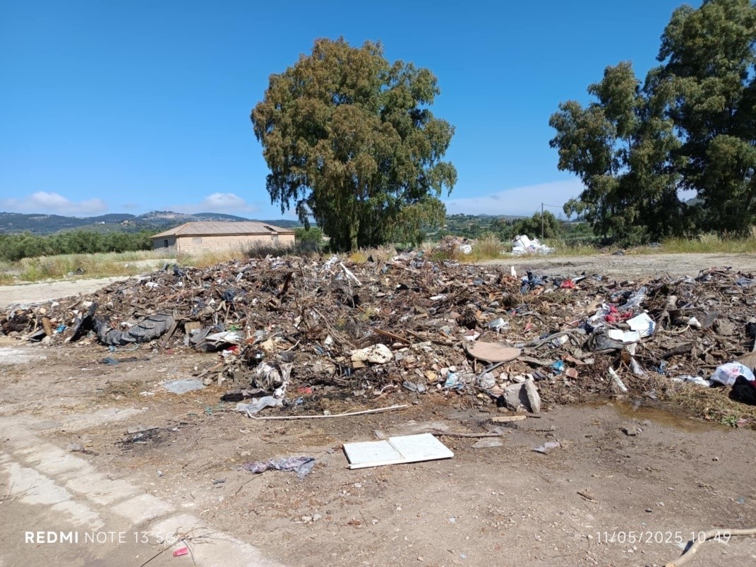 Όταν η «διαχείριση» των απορριμμάτων στο Δήμο Ληξουρίου, γίνεται με «σύγχρονο» και επιστημονικό» τρόπο ….την καύση!!!