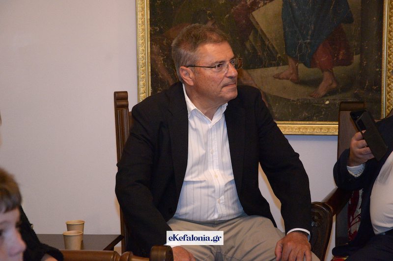 Τα Σίσσια τίμησαν τη σημερινή Χειροτονία με Κεφαλονίτικη μοναστηριακή φιλοξενία [εικόνες]