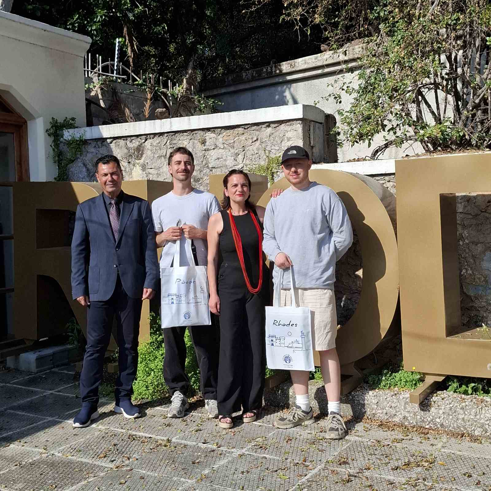 Ξεχωριστή προβολή της Ρόδου στην αεροπορική εταιρεία Edelweiss Airlines με τον διάσημο Ελβετό Instagramer και You Tuber Loris Zimmerli