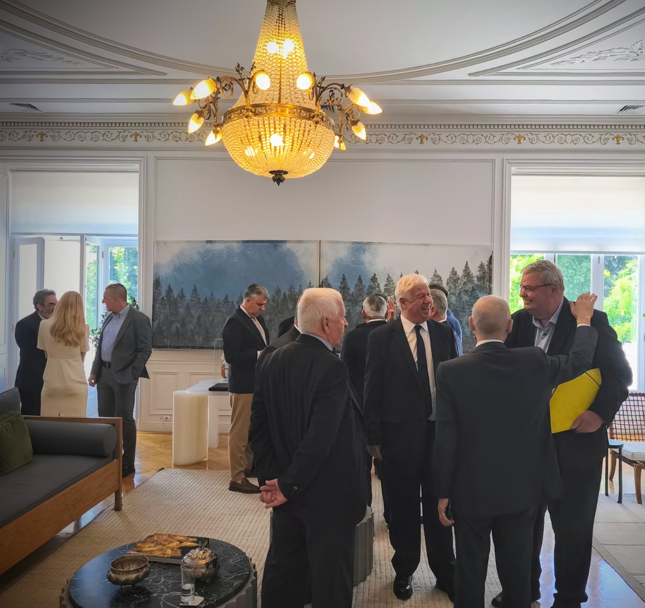 ΣΥΝΑΝΤΗΣΗ ΠΕΡΙΦΕΡΕΙΑΡΧΗ ΙΟΝΙΩΝ ΝΗΣΩΝ ΜΕ ΠΡΩΘΥΠΟΥΡΓΟ – 30.05.25 (3)