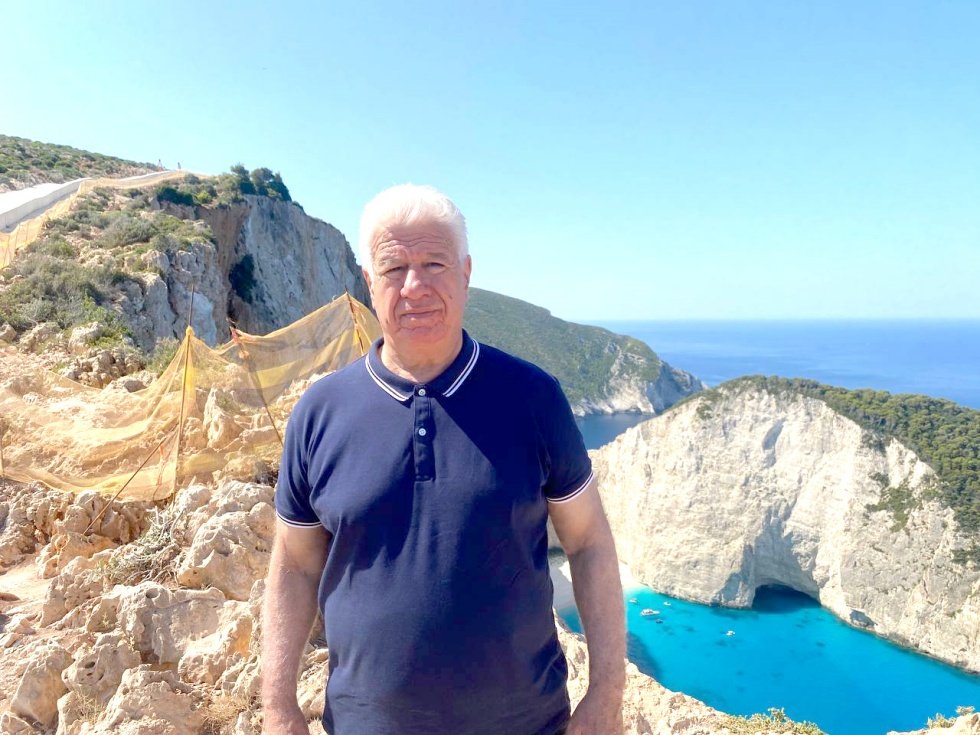 Αυτοψίες του Περιφερειάρχη Γιάννη Τρεπεκλή, στο πλάτωμα του Ναυαγίου και στον Κόκκινο Βράχο στη Ζάκυνθο