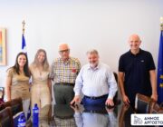 Επίσκεψη καθηγητή Γουργουλιάνη και Κινητής Μονάδας Ελληνικής Πνευμονολογικής Εταιρείας στον Δήμαρχο Αργοστολίου