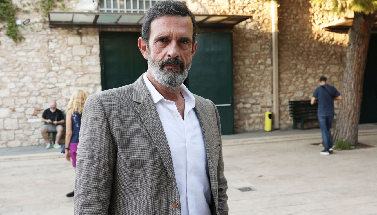 Λεωνίδας Κακούρης: «Με τις Άγριες Μέλισσες έσπασαν ταμπού για τους ηθοποιούς που κακώς υπάρχουν»