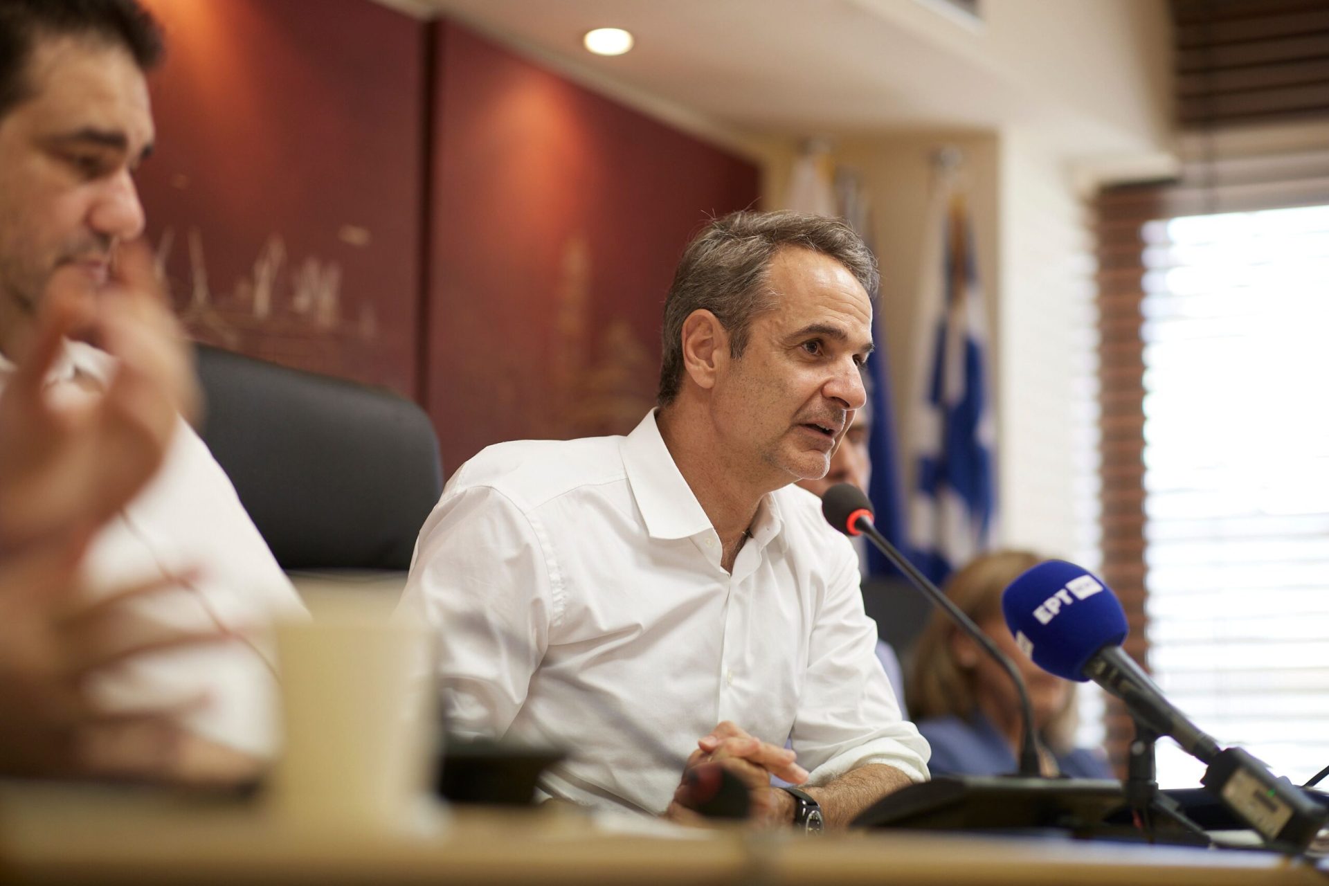 Μητσοτάκης: Καταρρίφθηκε η συνωμοσία του ξυλολίου και της παράνοιας  Δεν έχουμε την πολυτέλεια νέου διχασμού