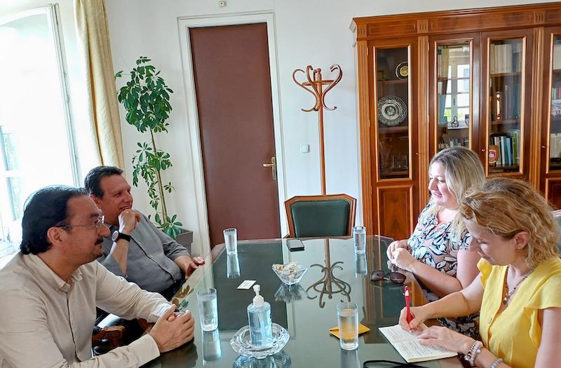 Συνάντηση του Πρύτανη του Ιονίου Πανεπιστημίου με τη Μορφωτική Ακόλουθο της Πρεσβείας των ΗΠΑ [εικόνες]
