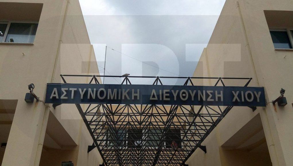 Χίος: Δύο συλλήψεις για τη διάθεση αλκοόλ σε τρεις ανήλικους – Μεταφέρθηκαν στο νοσοκομείο σε κατάσταση μέθης