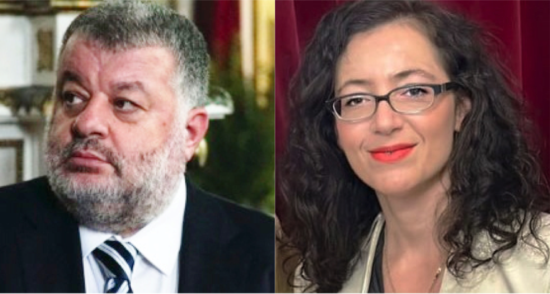 Η πρόεδρος της ΝΟΔΕ και περιφερειακή σύμβουλος Γιάννα Κουλουμπή παρακαλάει τον Δήμο για δύο λάμπες στον Αγκώνα!