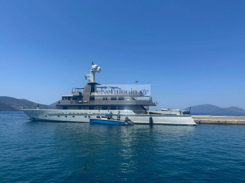 Με λίαρ τζετ έφτασαν στην Κεφαλονιά ο Πρίγκιπας Γουίλιαμ και η Κέιτ Μίντλετον – Οι καλοκαιρινές διακοπές της βασιλικής οικογένειας